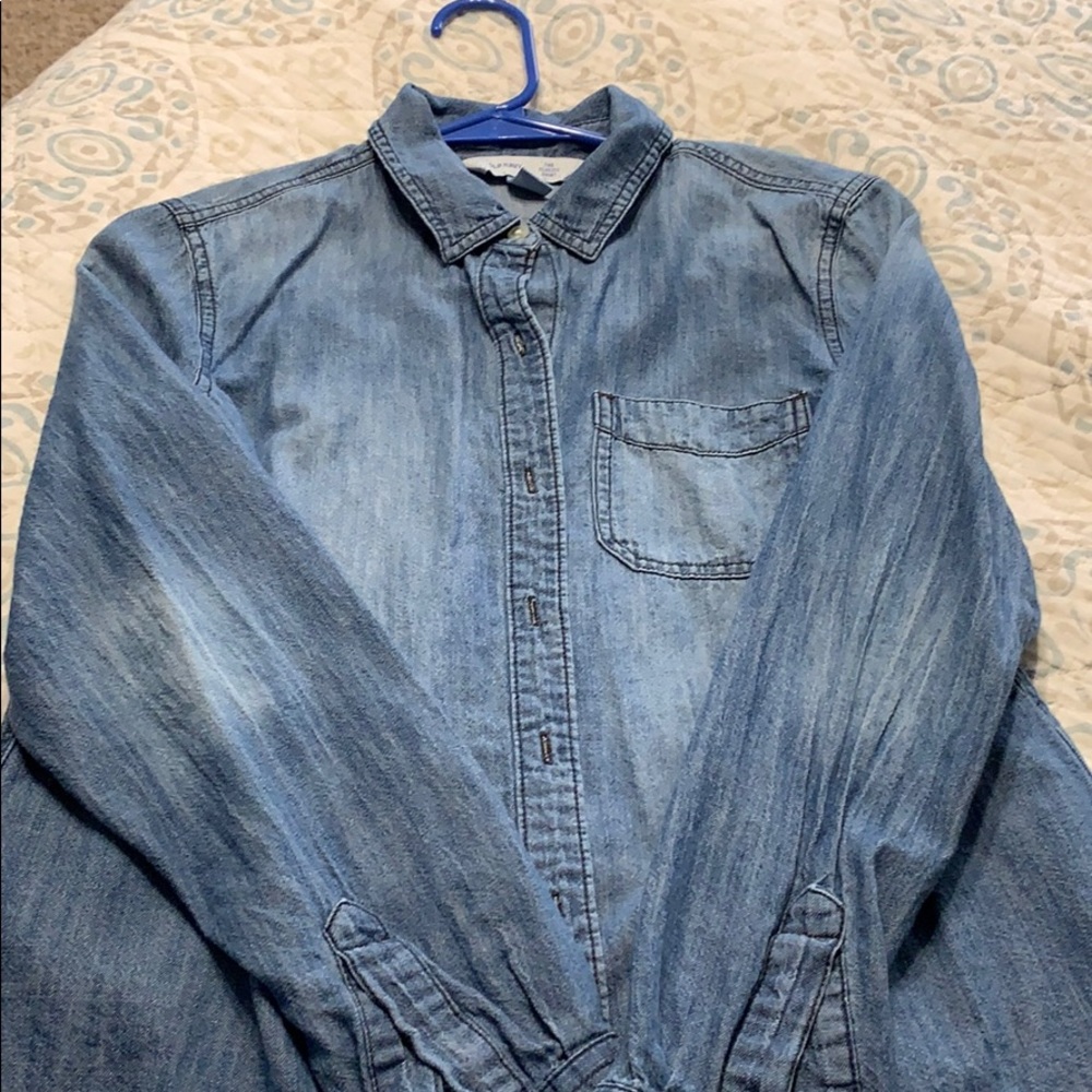 Old Navy demon shirt